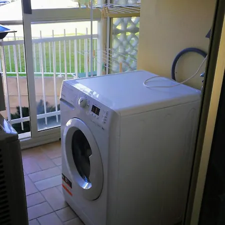 54m2, Clim, T2, Centre Bandol, Terrasse, A Pied Apartment *